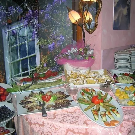 Santa Cecilia Szálloda